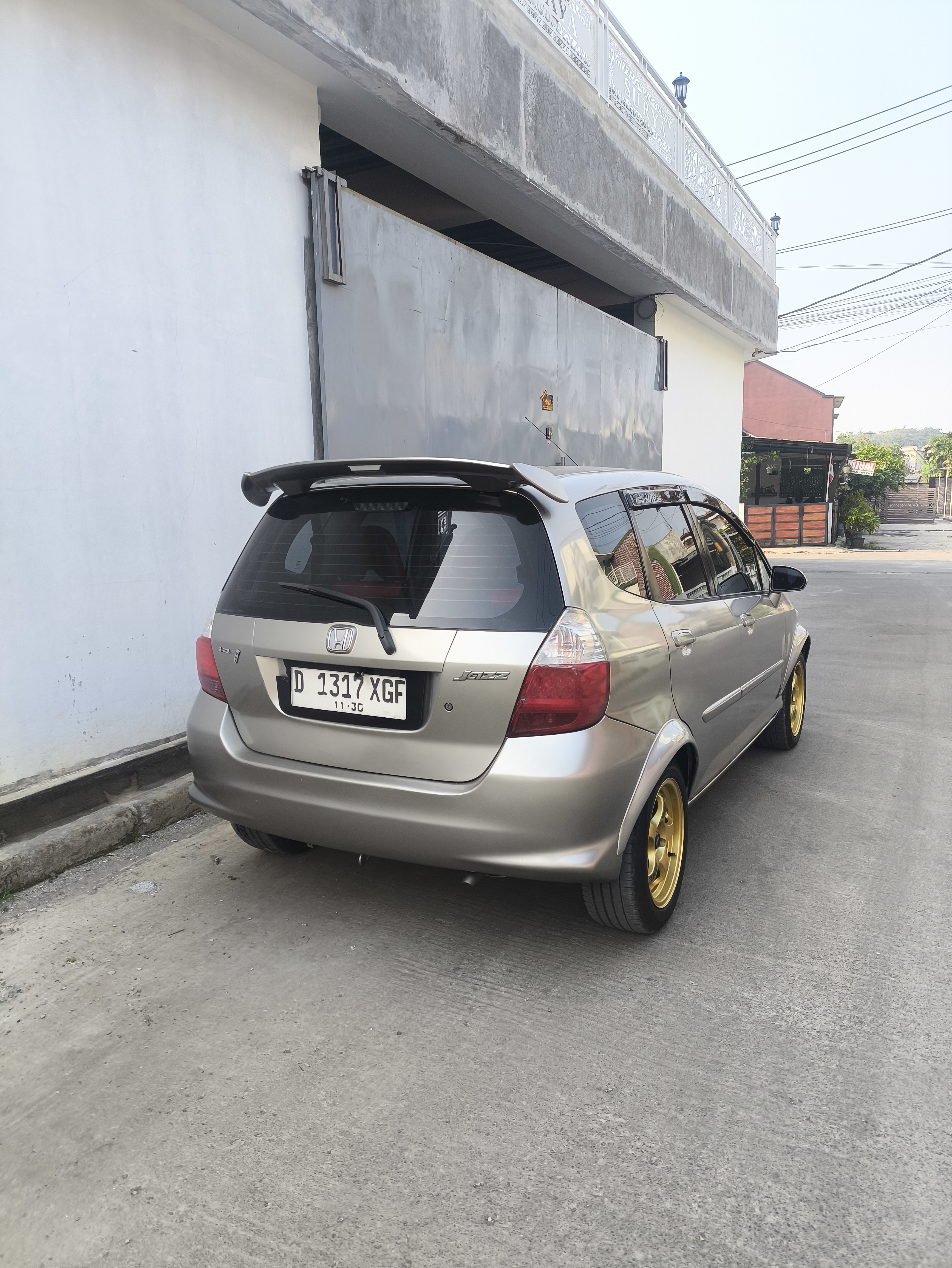 Galeri Mobil