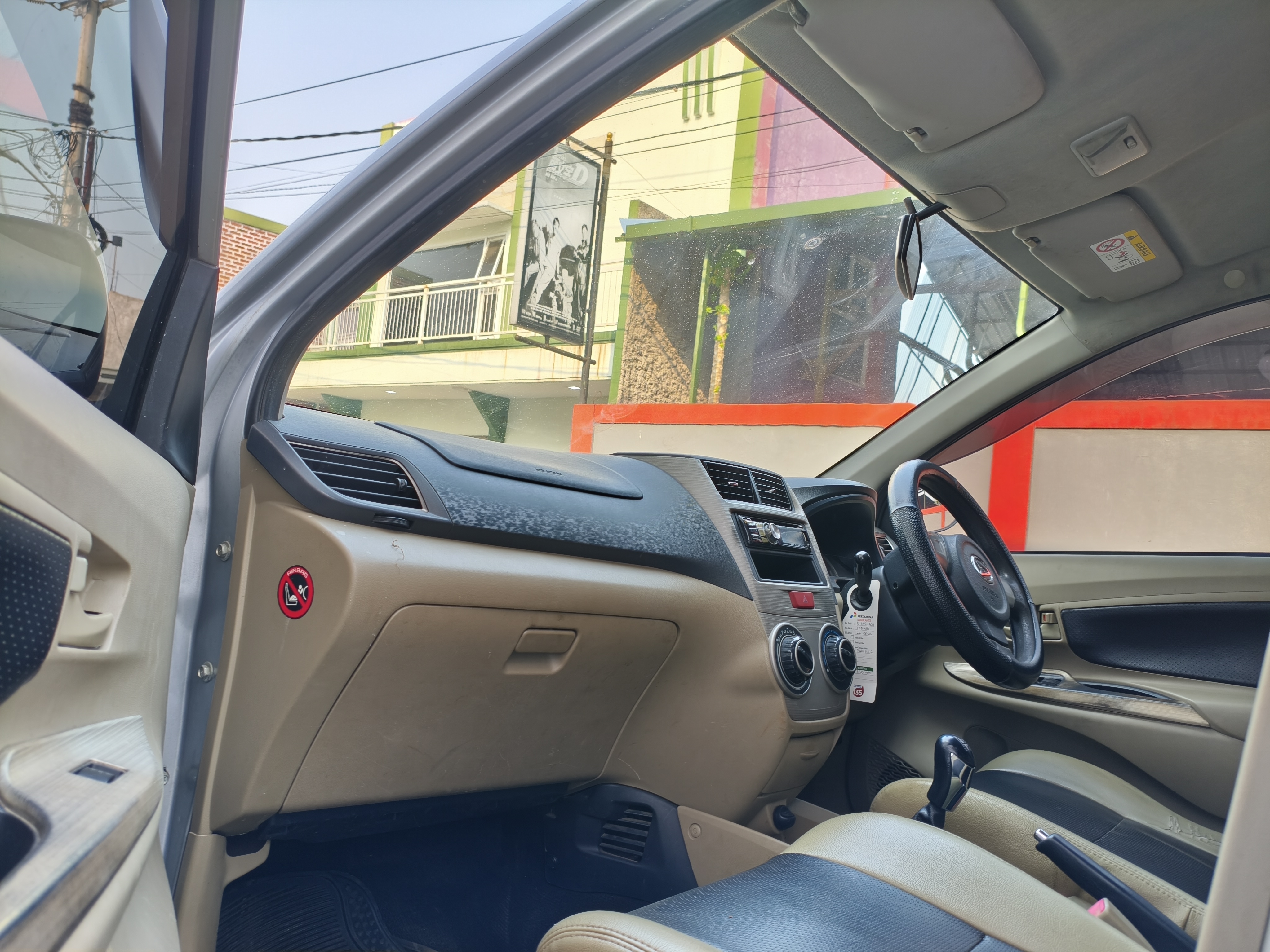 Galeri Mobil