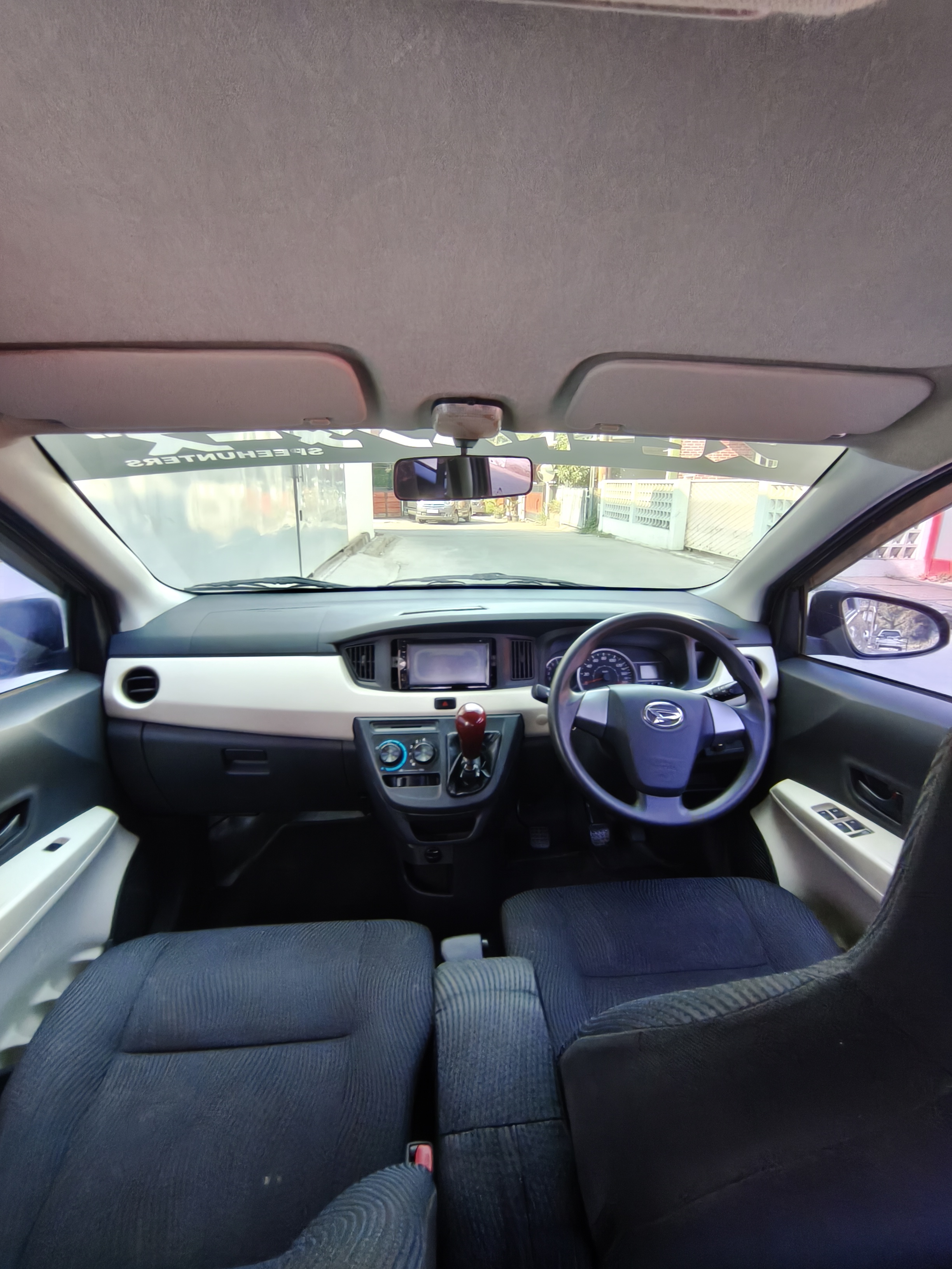 Galeri Mobil