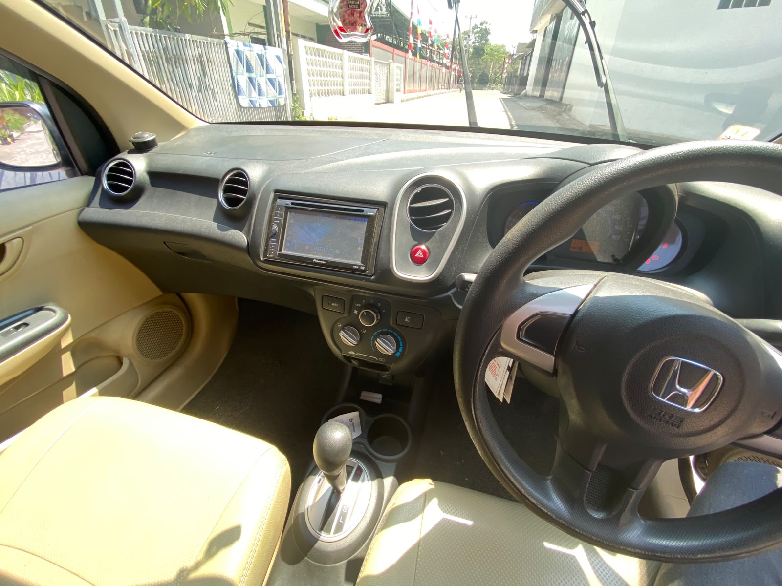 Galeri Mobil