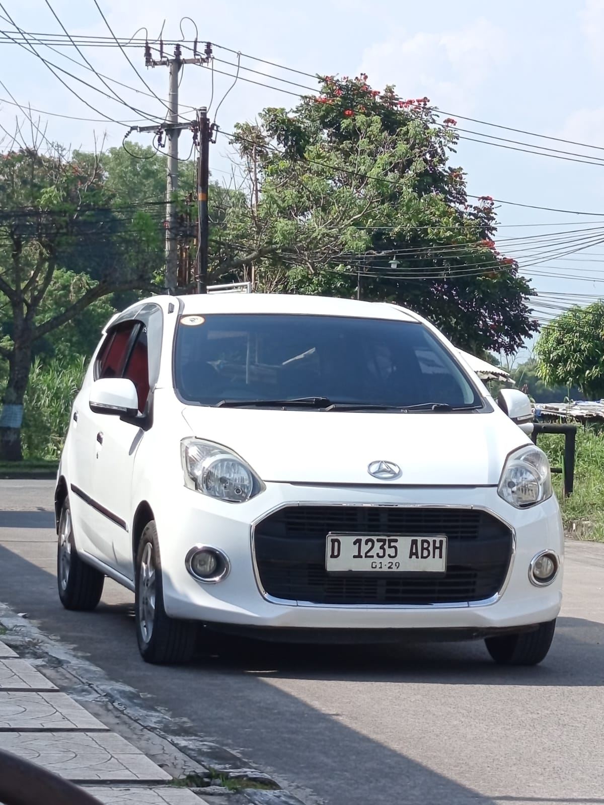 Galeri Mobil