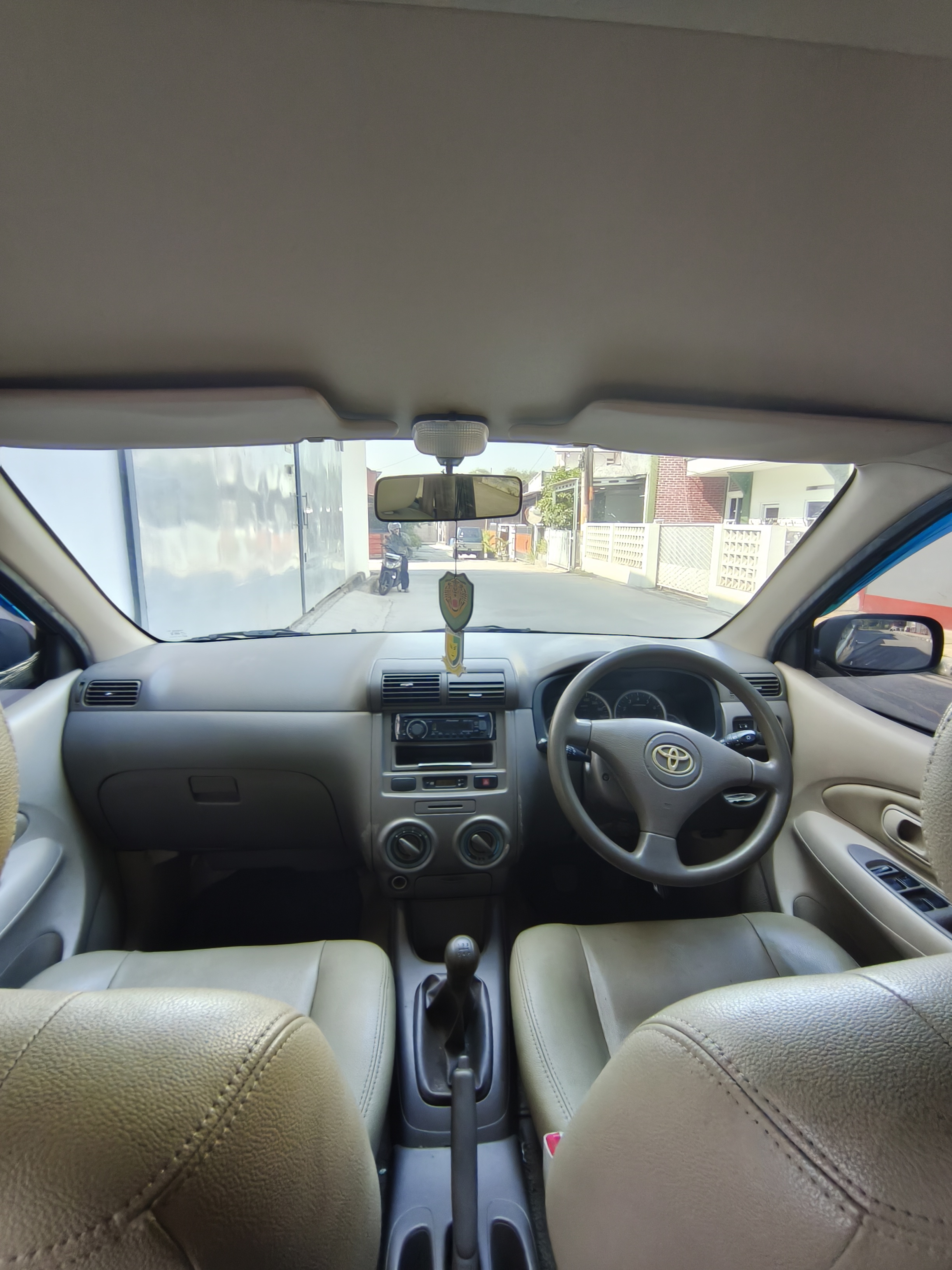 Galeri Mobil