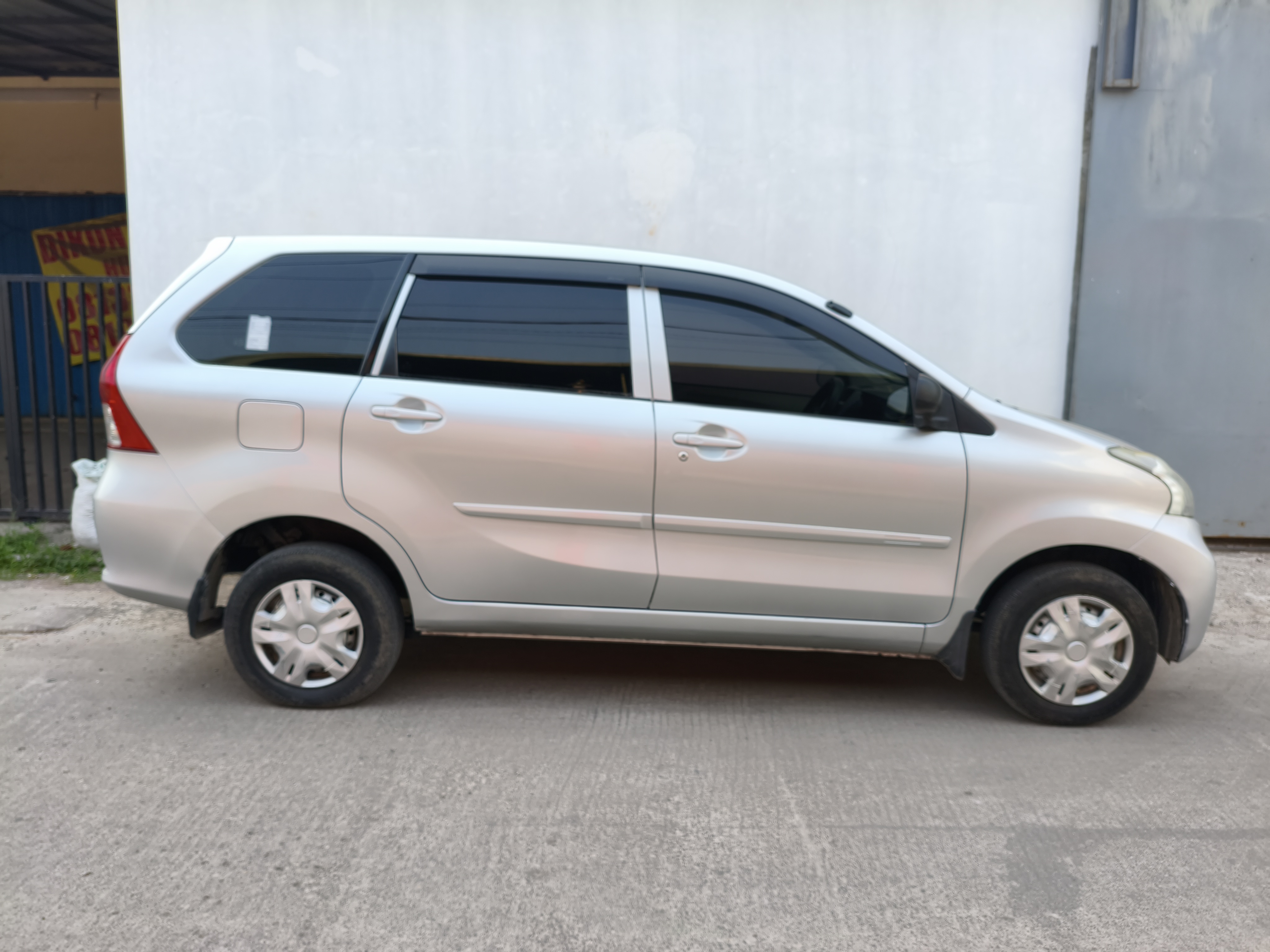 Galeri Mobil