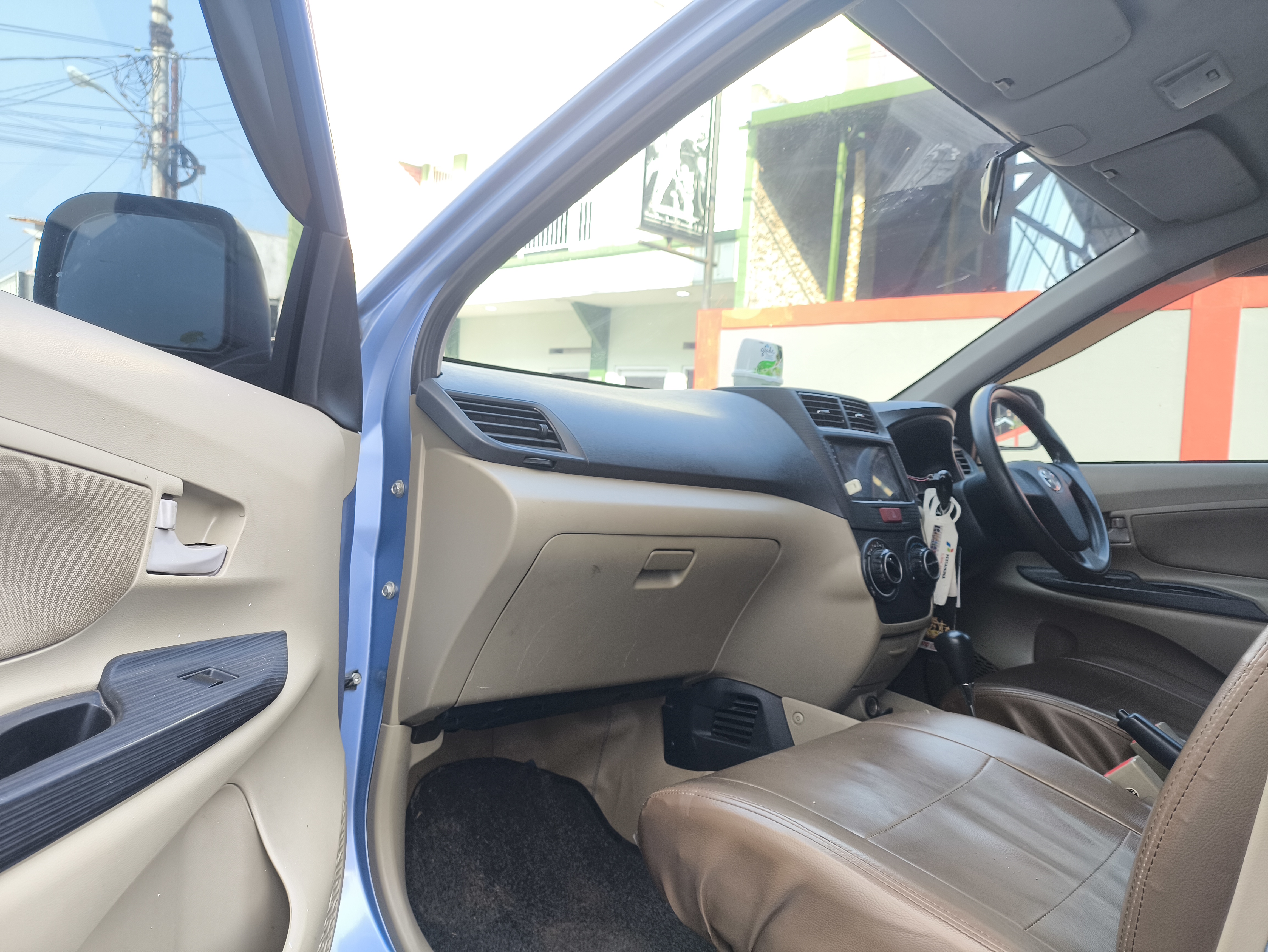 Galeri Mobil