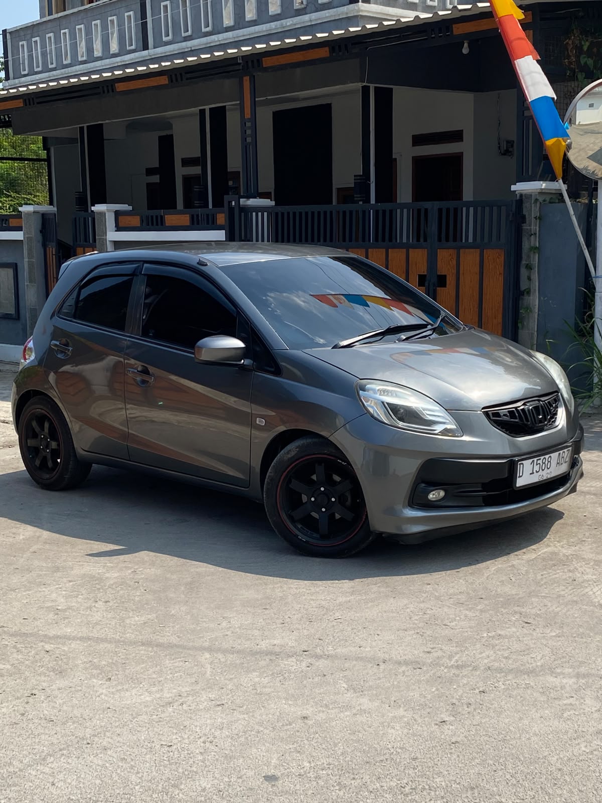 Galeri Mobil