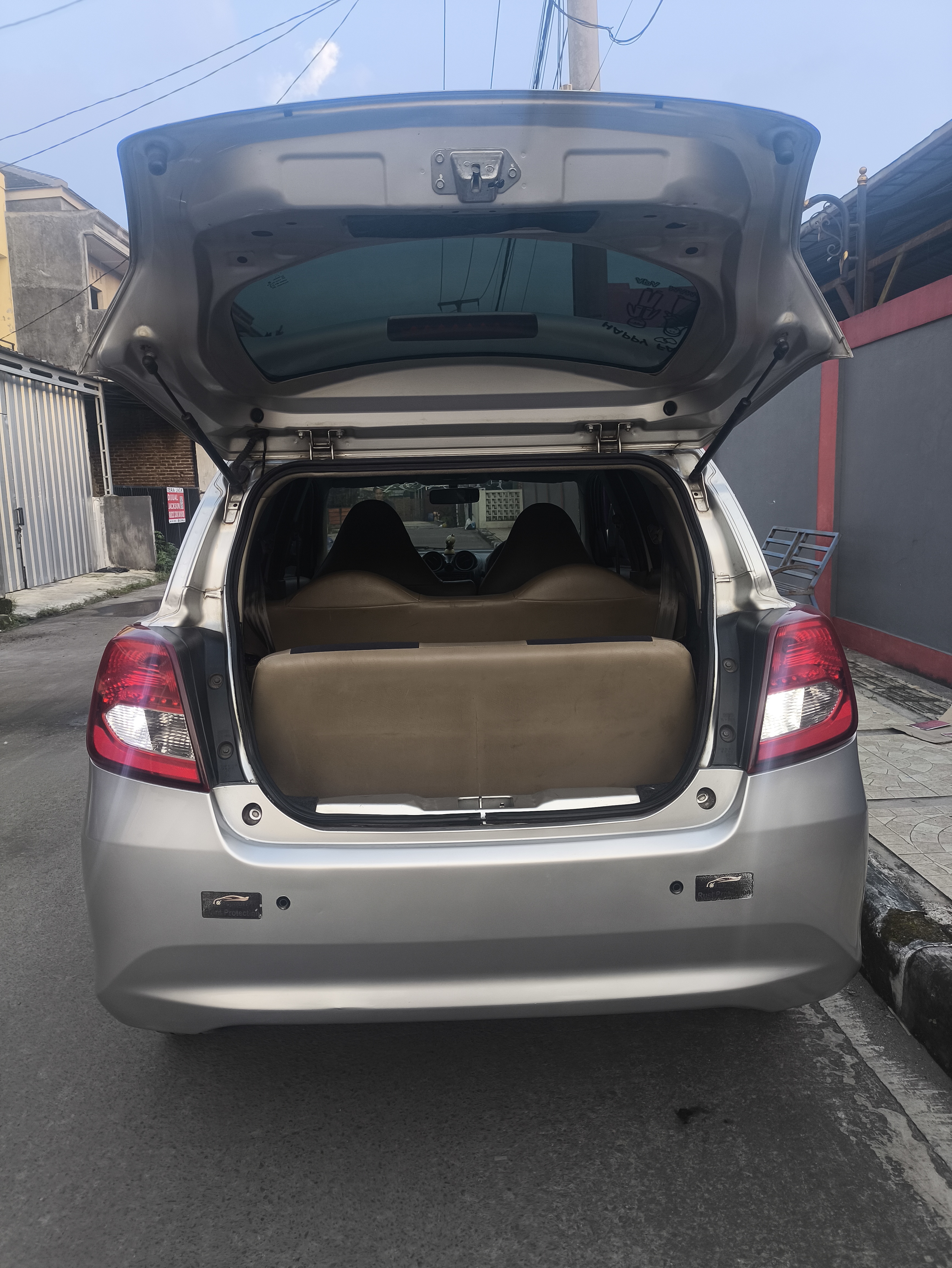 Galeri Mobil