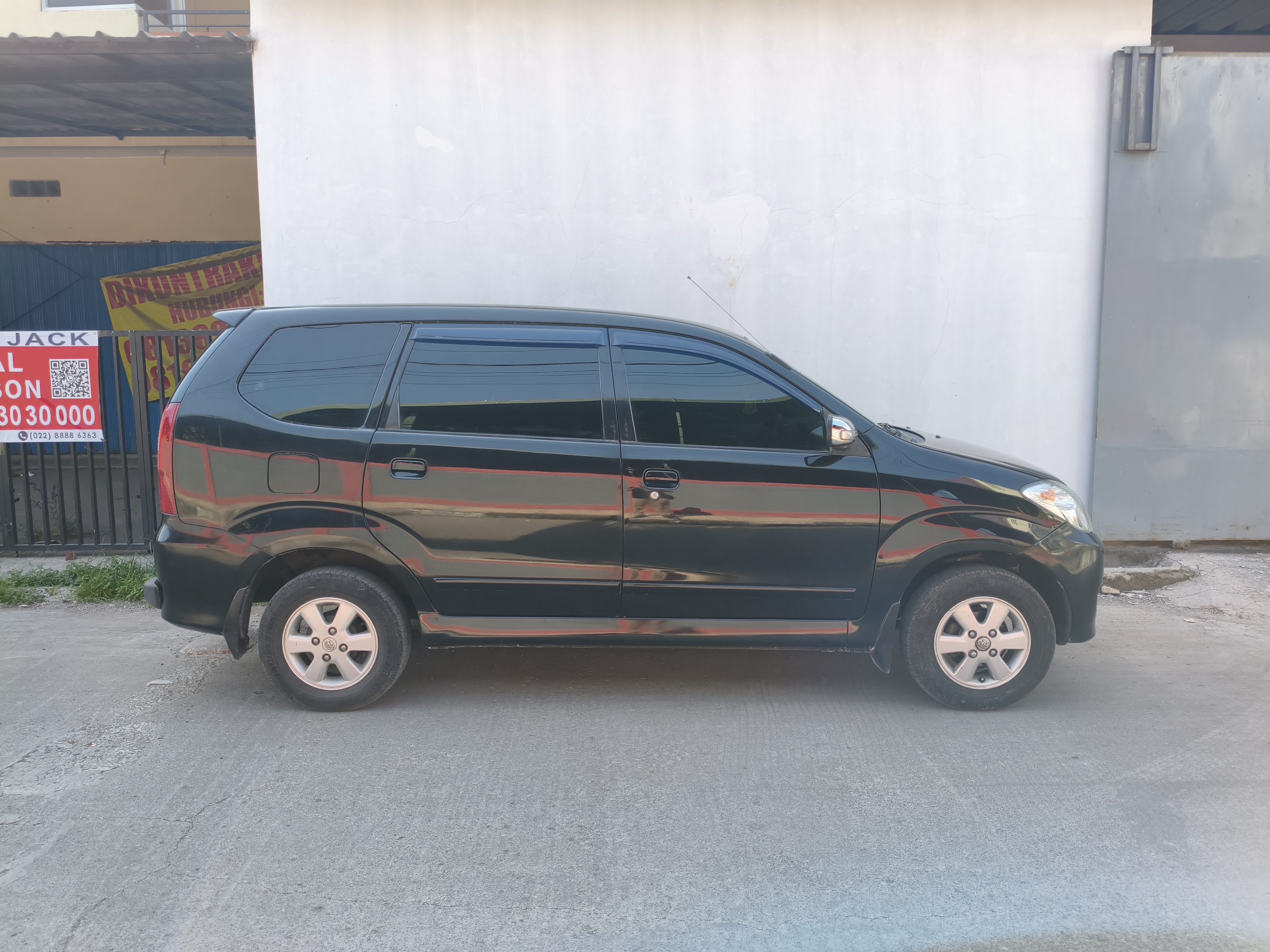 Galeri Mobil