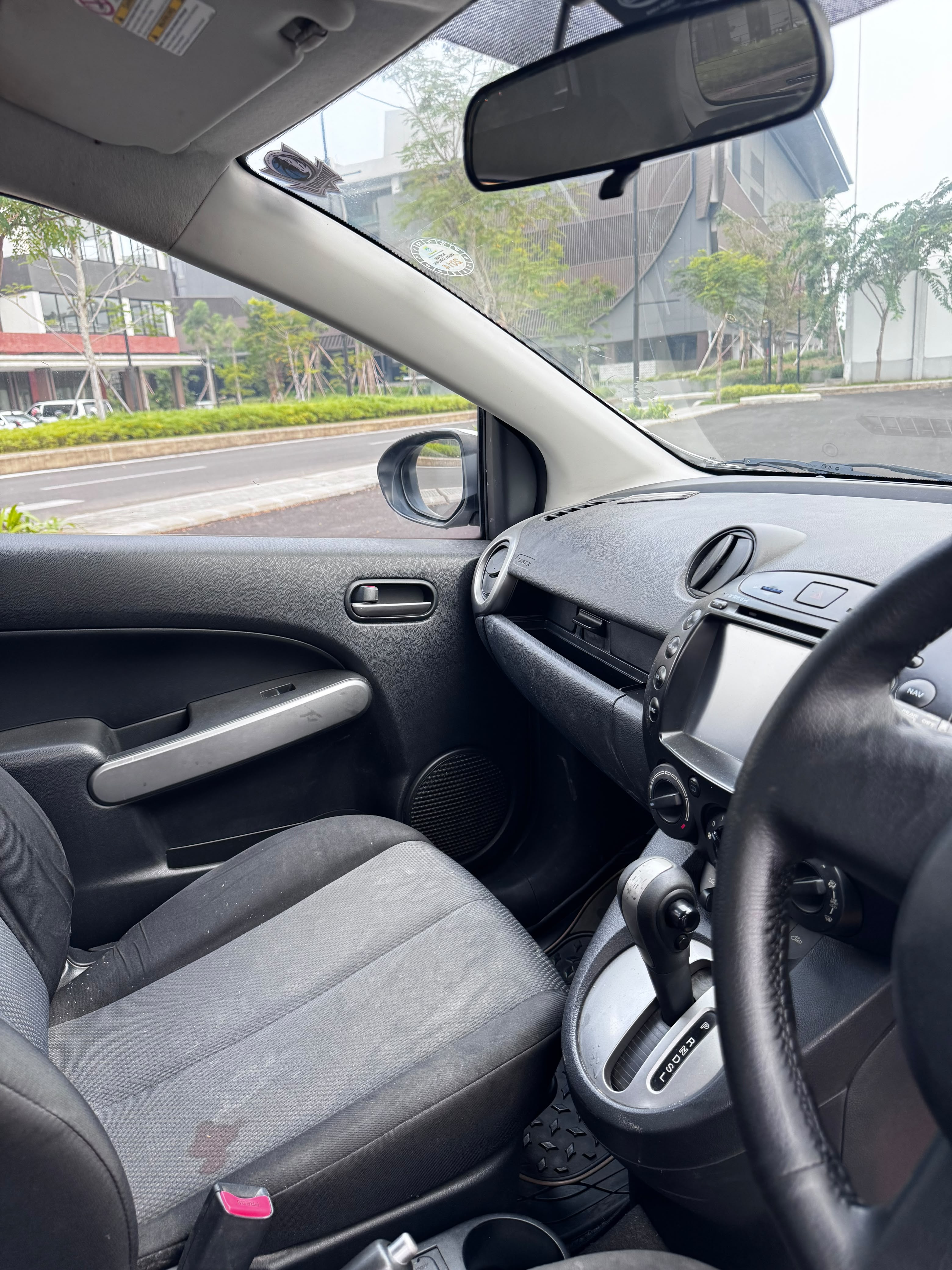 Galeri Mobil