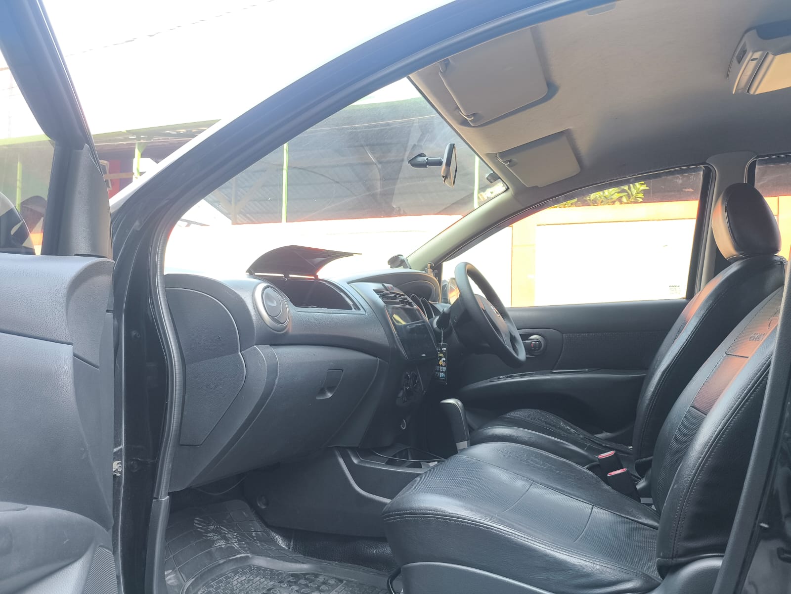 Galeri Mobil