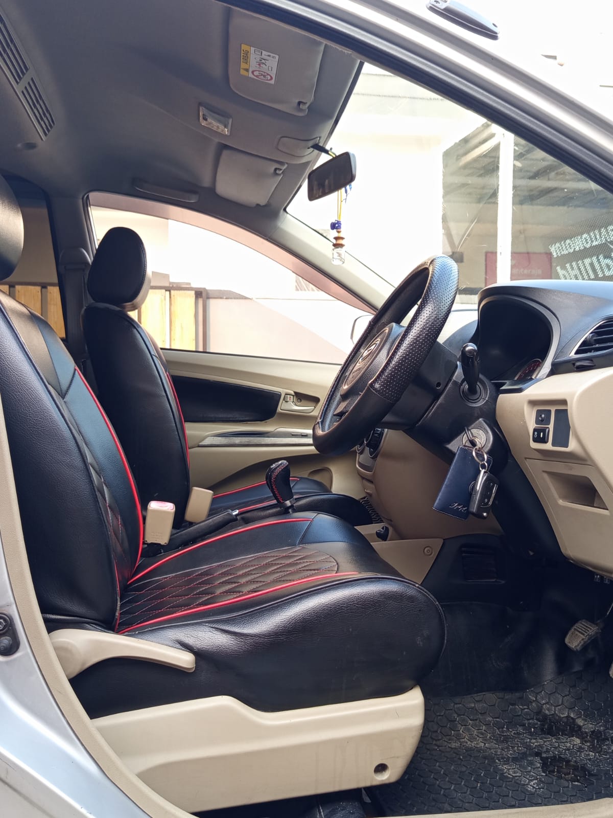 Galeri Mobil