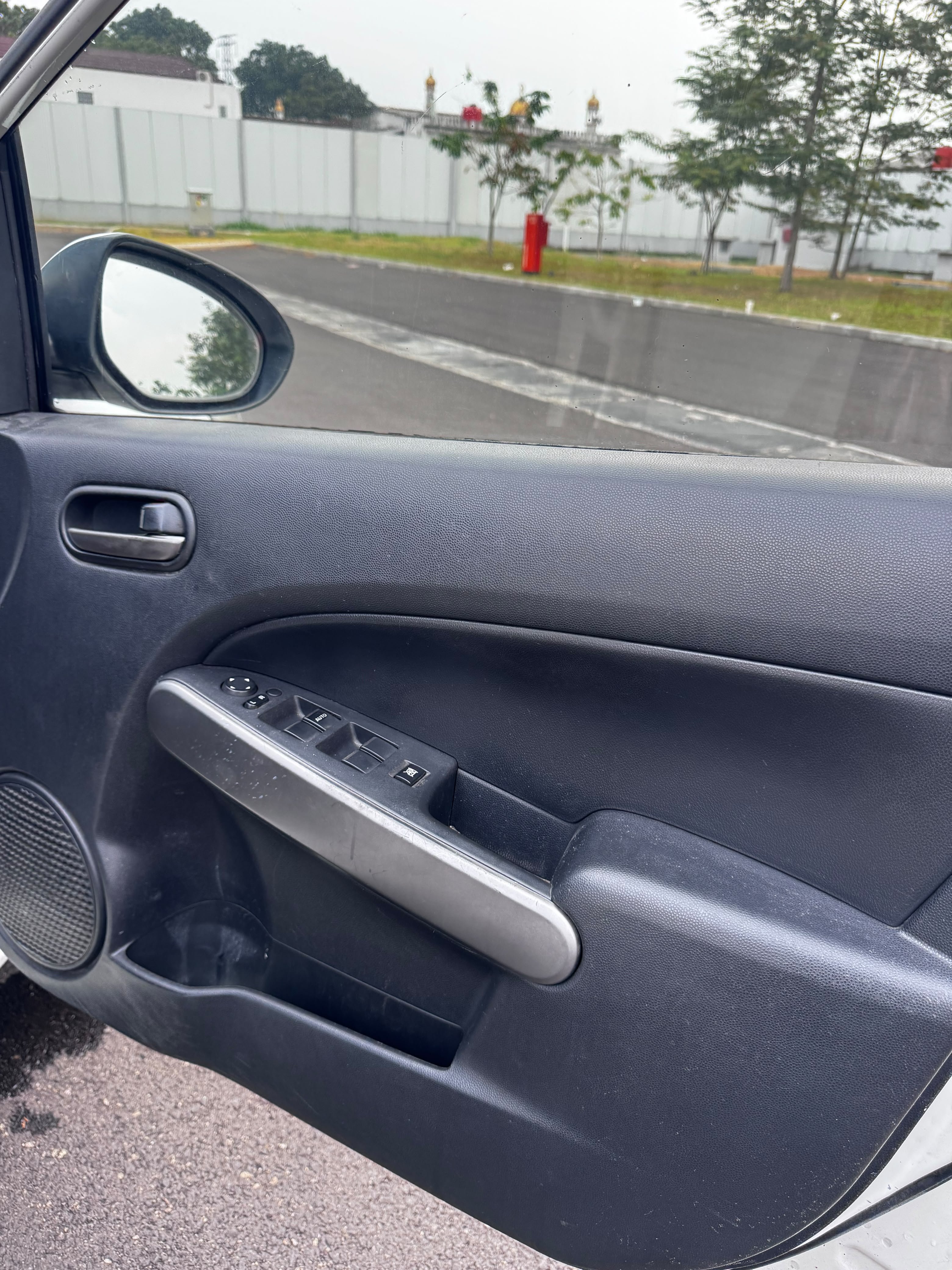 Galeri Mobil