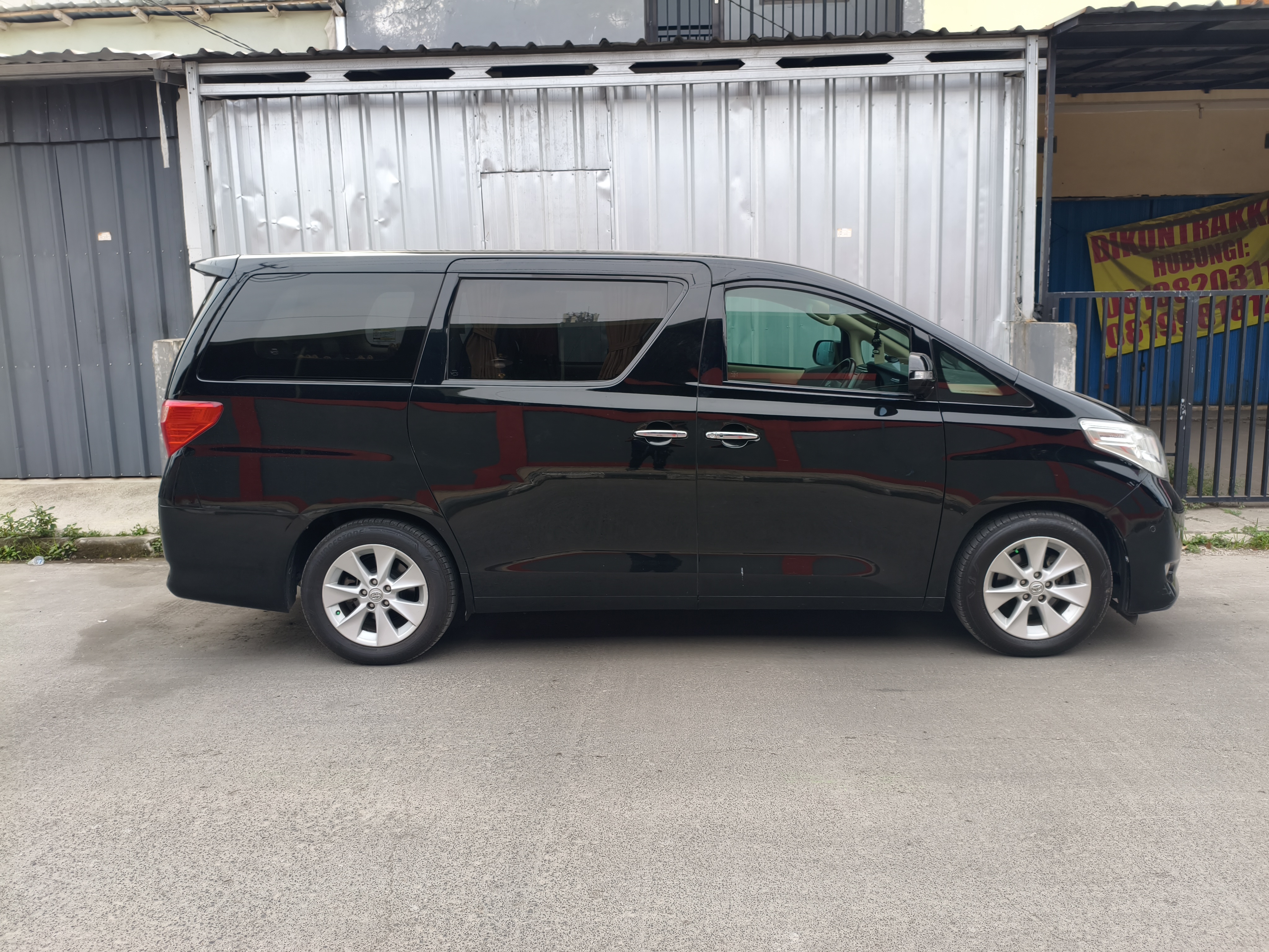 Galeri Mobil