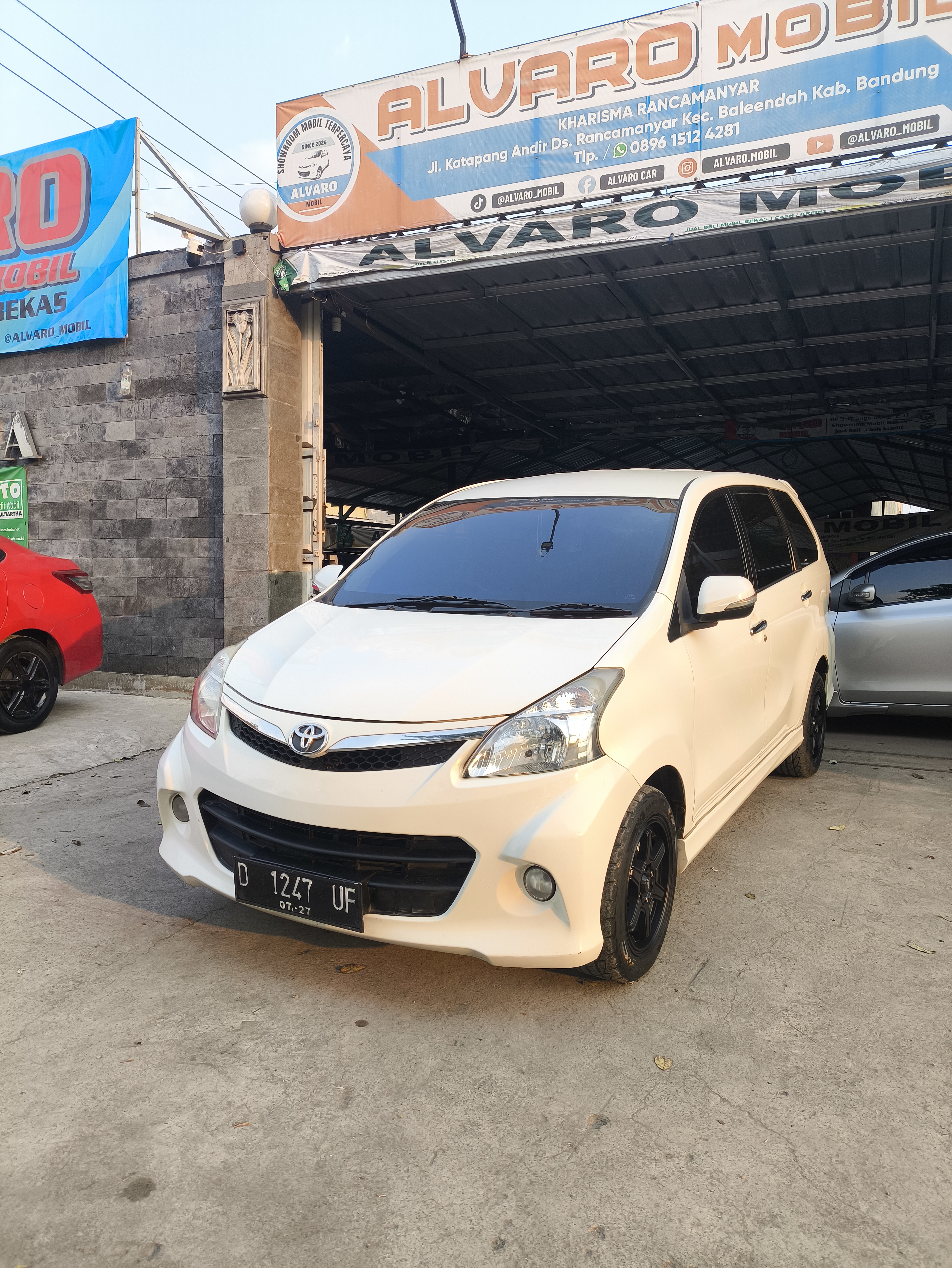 Galeri Mobil