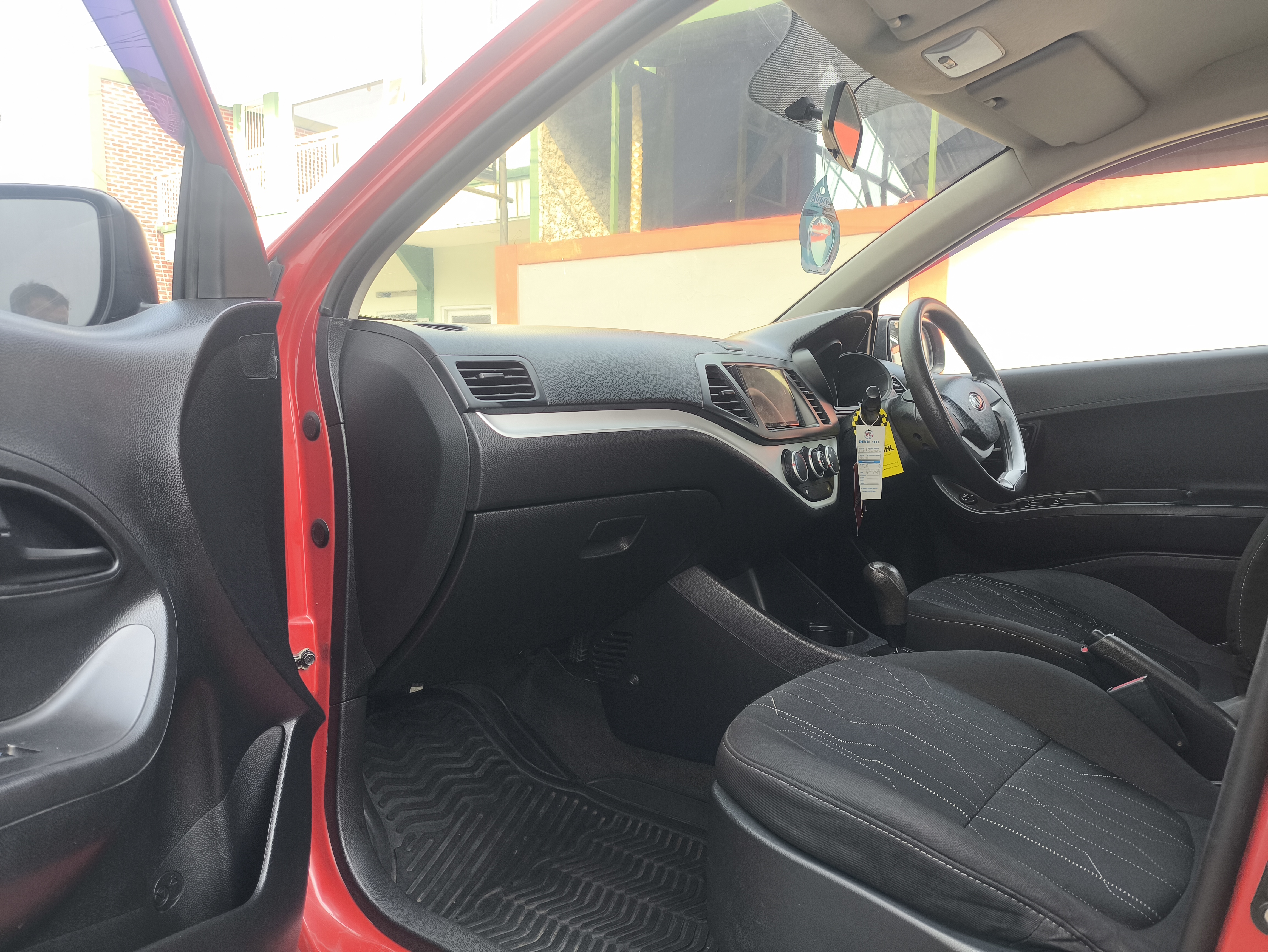 Galeri Mobil