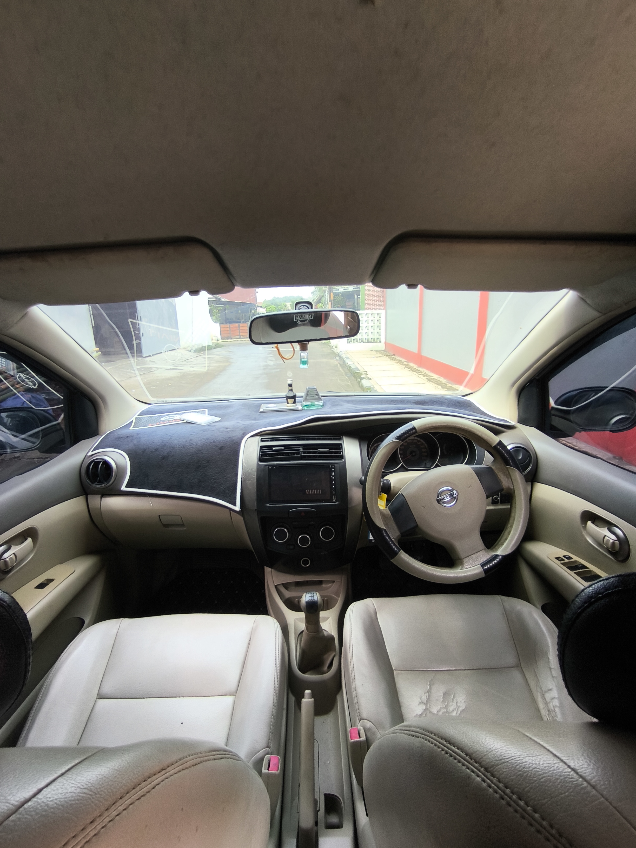Galeri Mobil