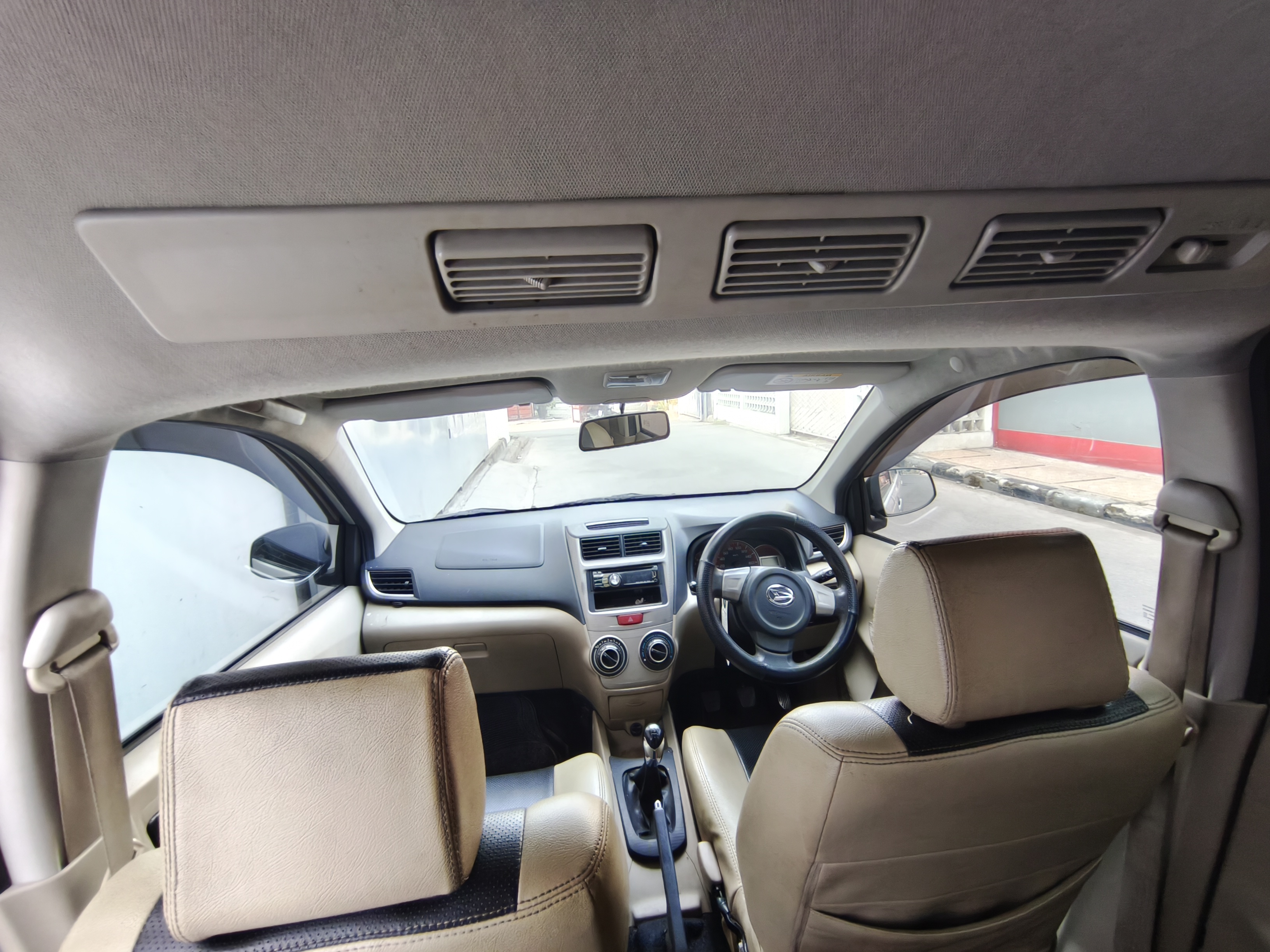 Galeri Mobil