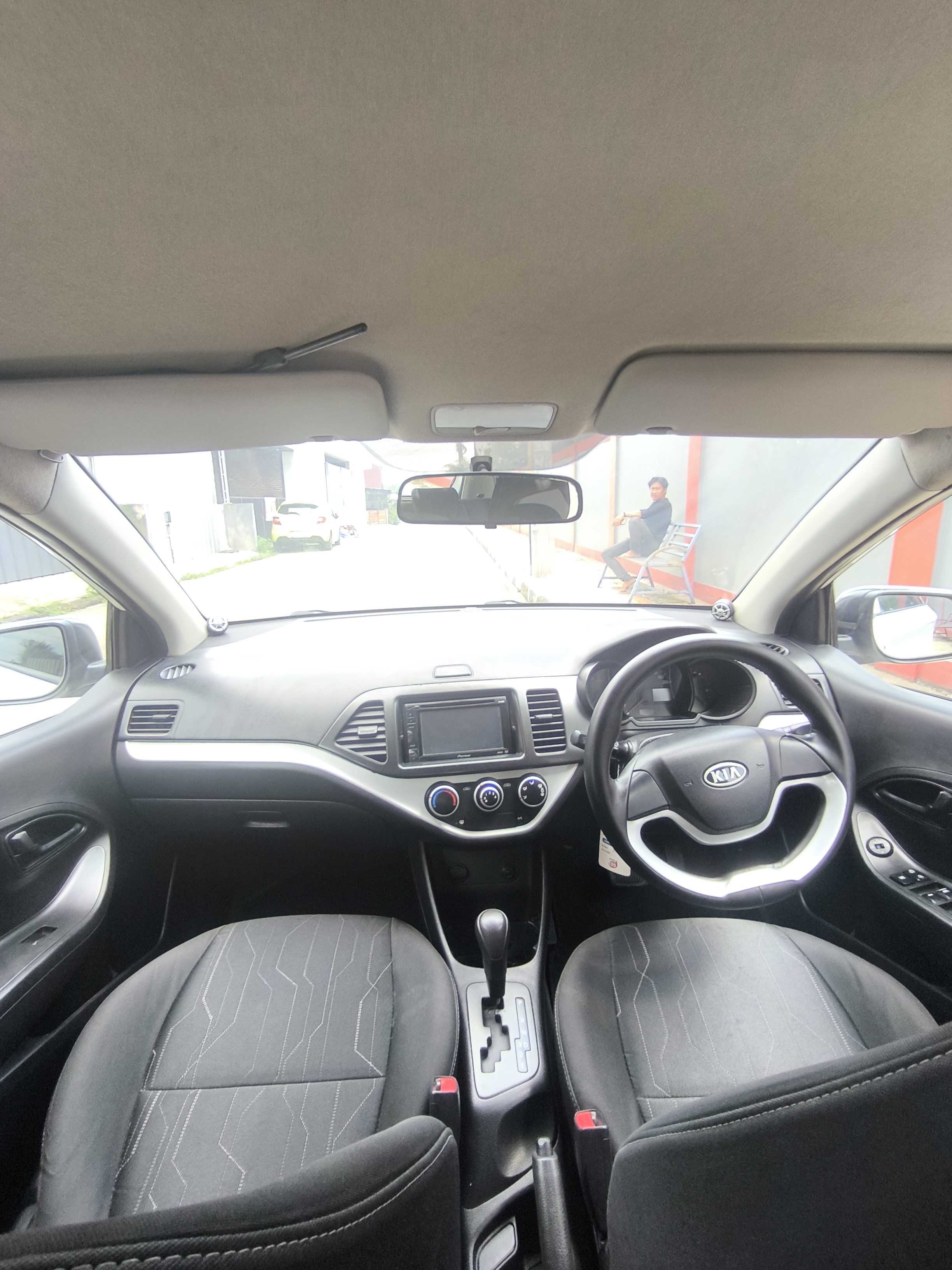 Galeri Mobil