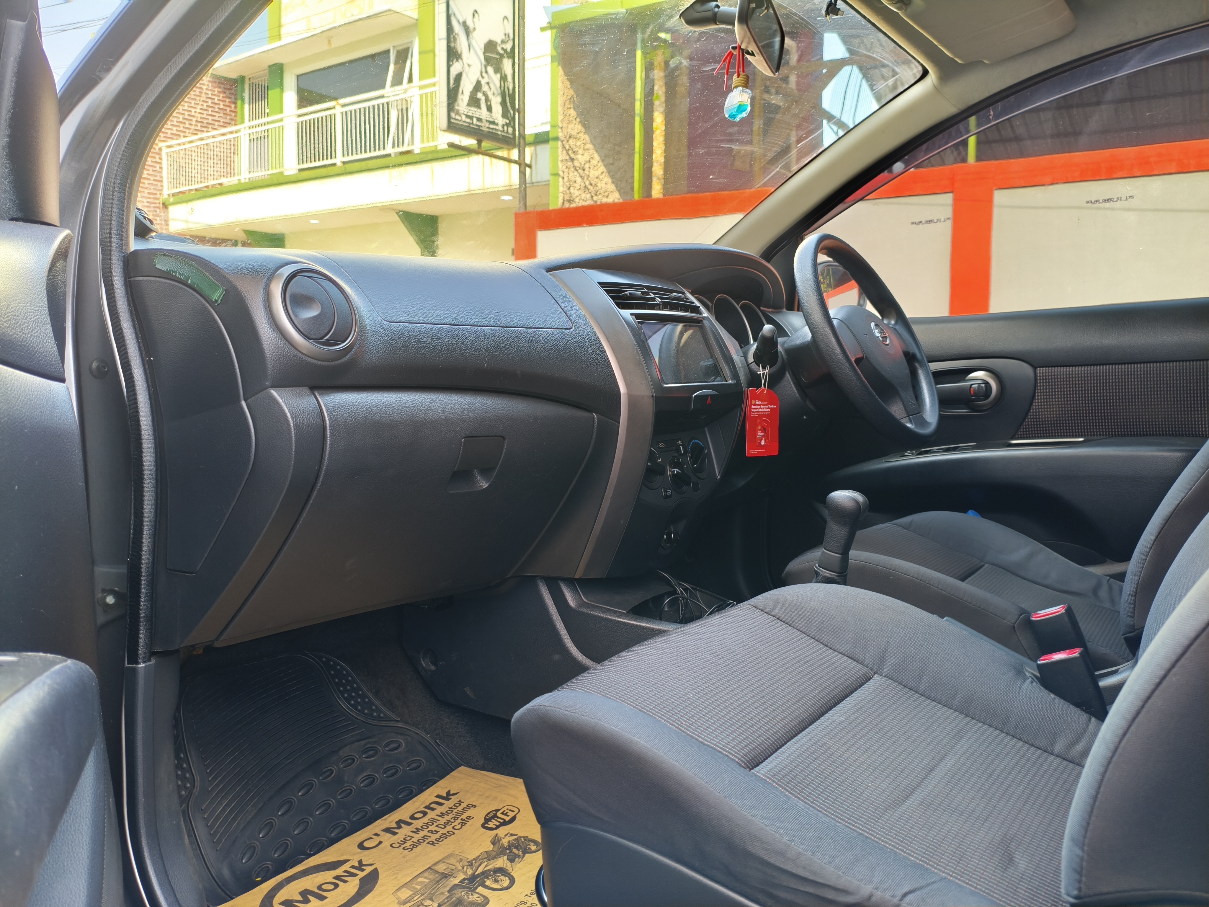 Galeri Mobil