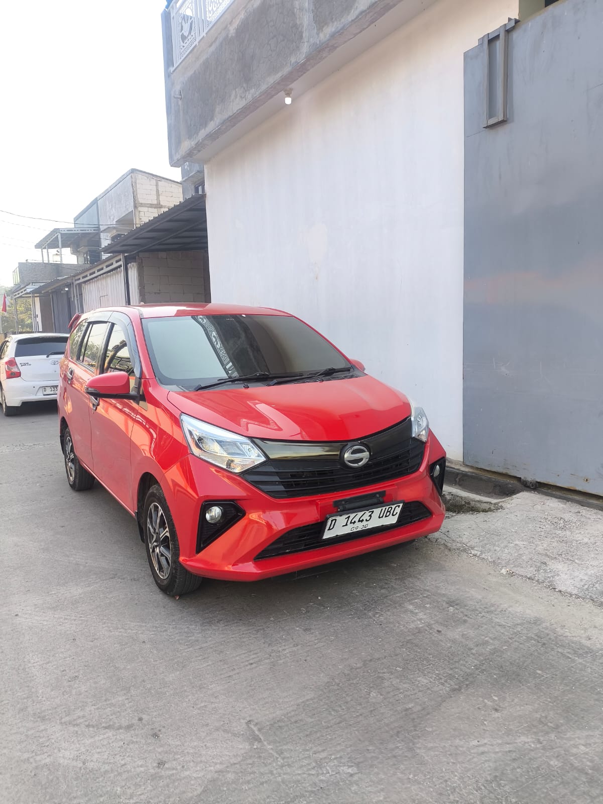 Daihatsu Sigra R manual
