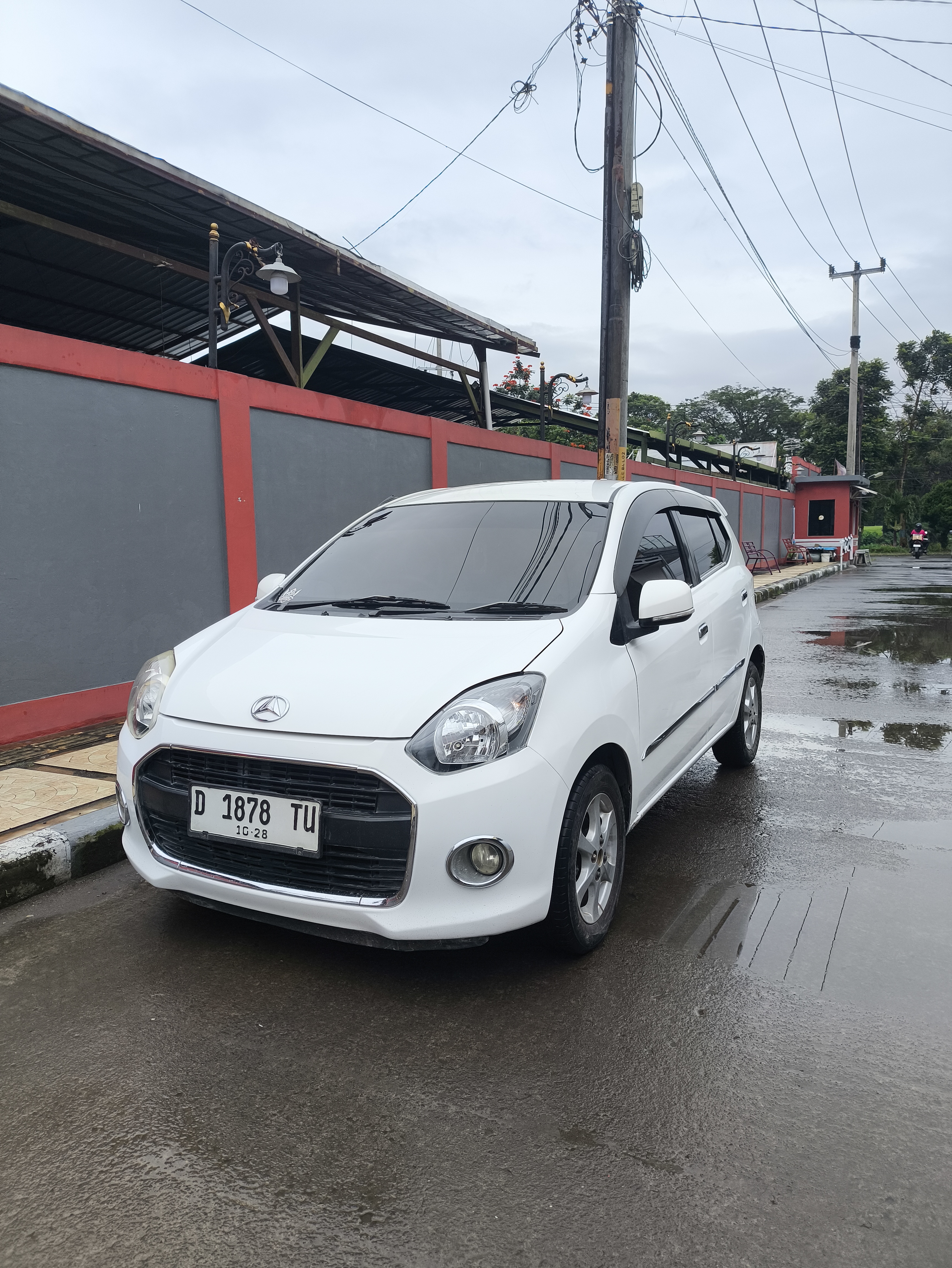 Daihatsu Ayla x matic