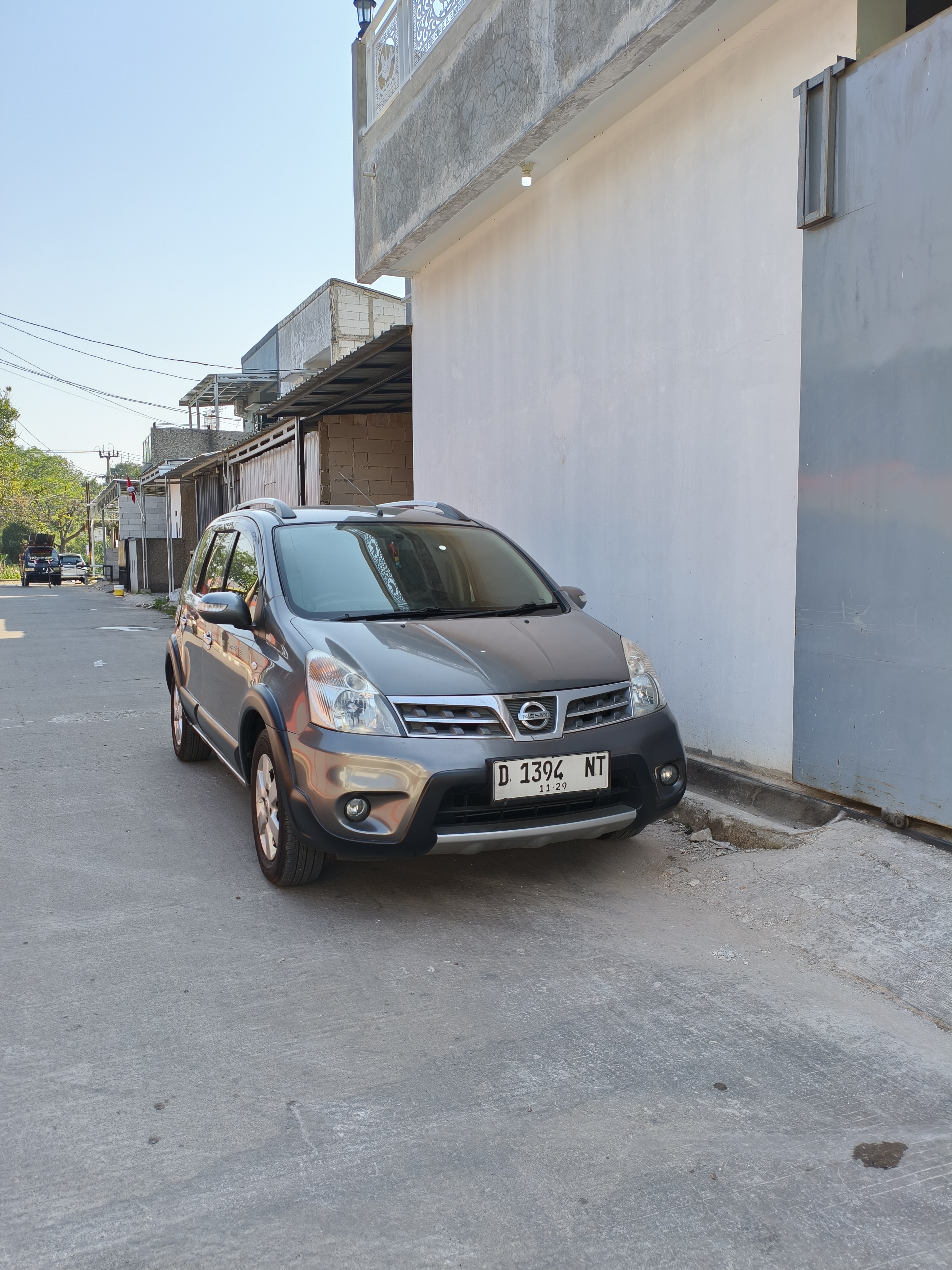 Nissan Livina x gear manual